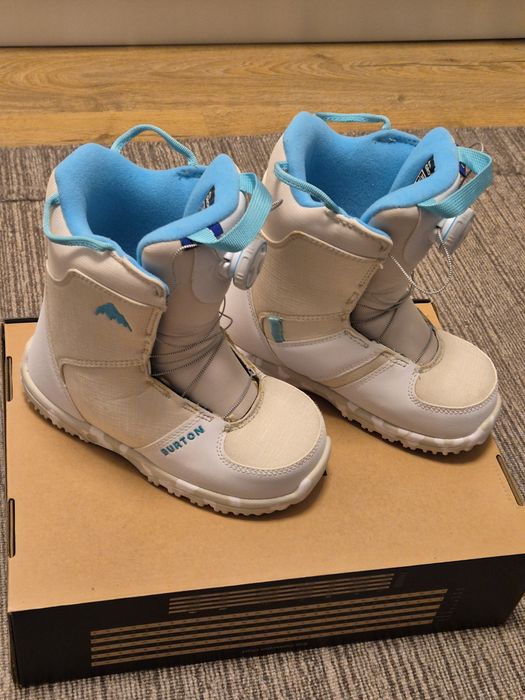 Boots snowboard copii Burton