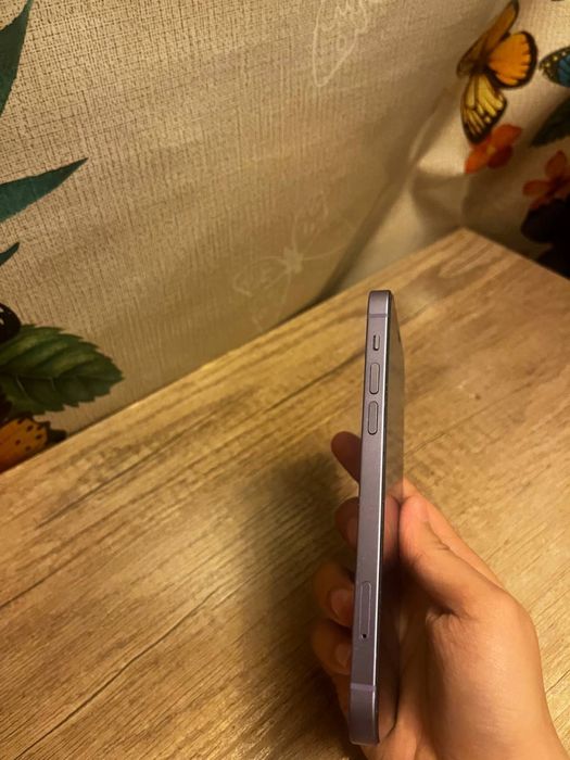 Срочно! Продаётся iphone 12 /128gb