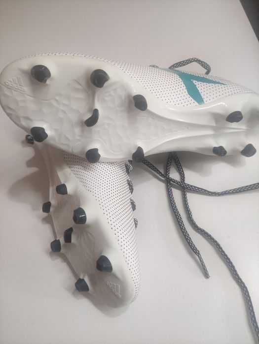 Футболни обувки Adidas