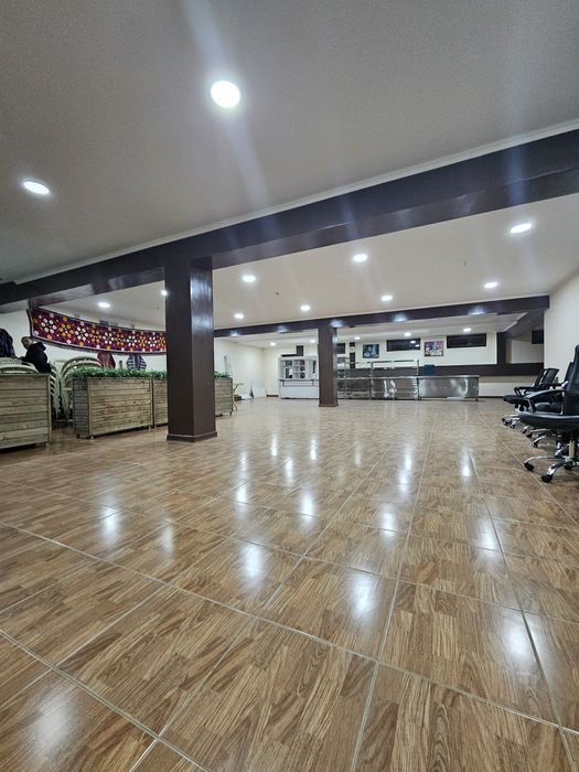 Кибрай марказида 4 қаватли янги нотурар бино сотилади.