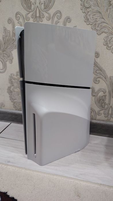 playstation 5 slim в дисковод идеальный состояние