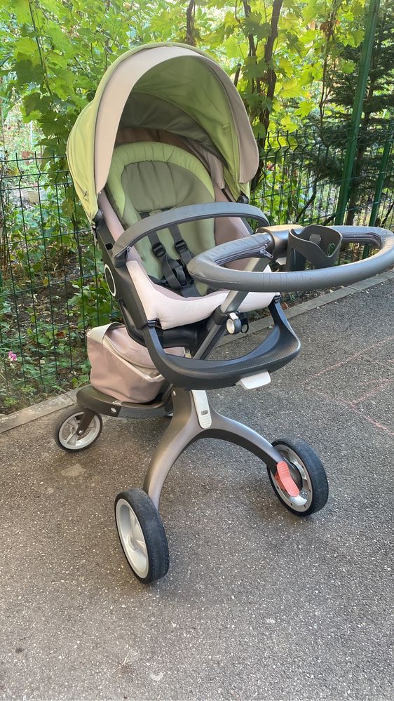 Carucior Stokke pntru plimbari