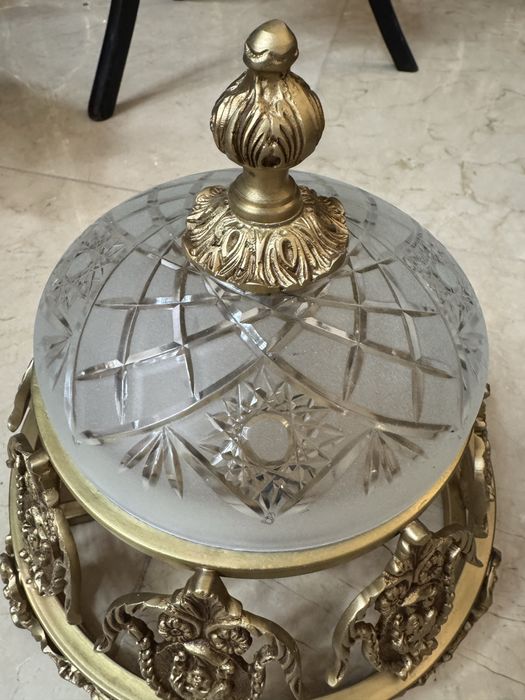 Plafoniera din bronz masiv- sticla