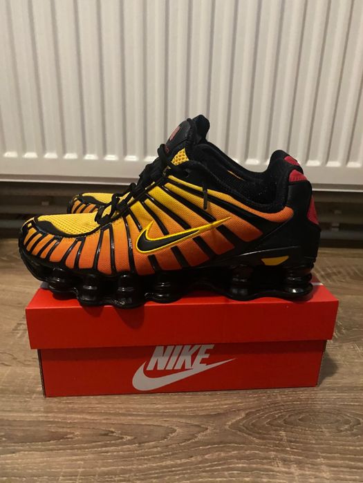 Nike shox shoess