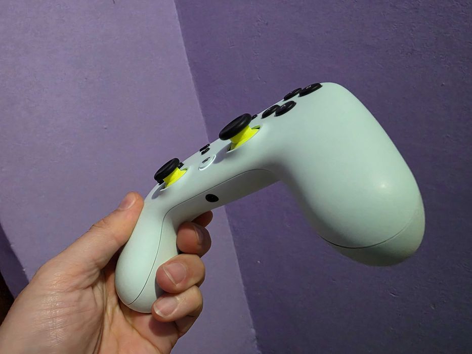 Google Stadia Premiere Edition Wasabi color