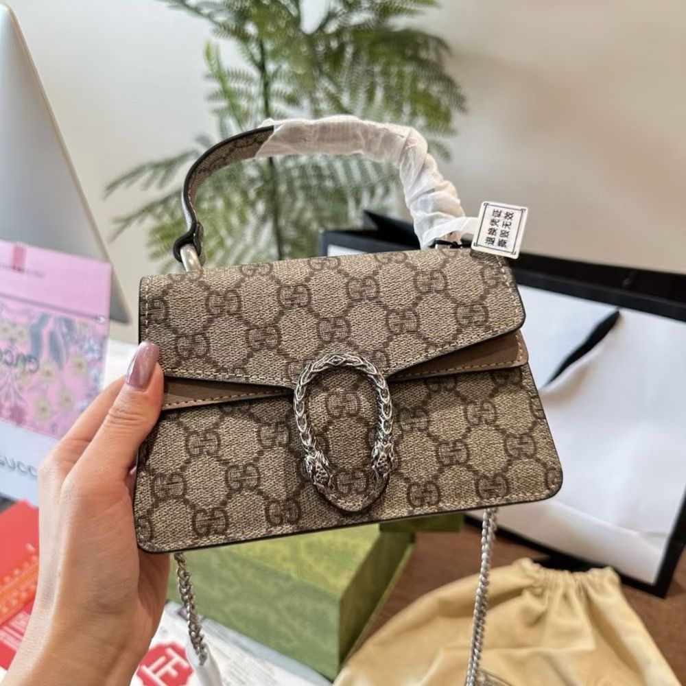 Чанта gucci чисто нова