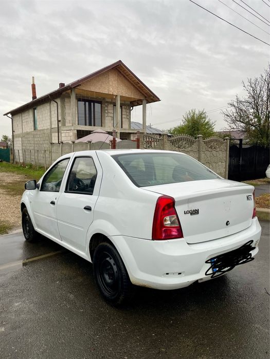 Dacia Logan 1.2 2011