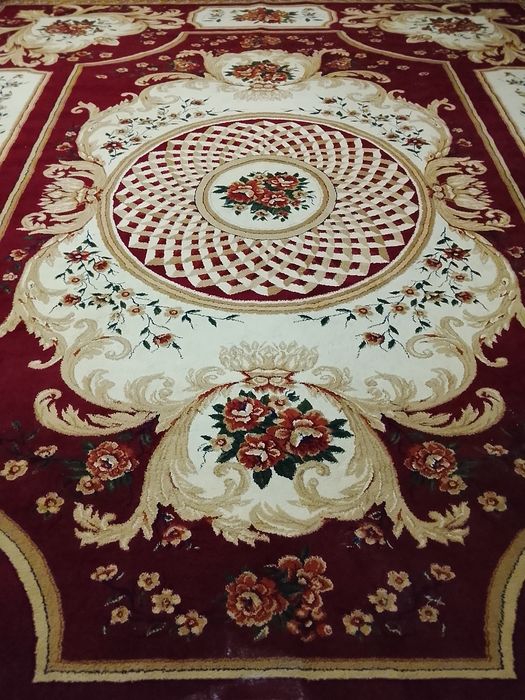 Гилам сотилади тезда ва арзон