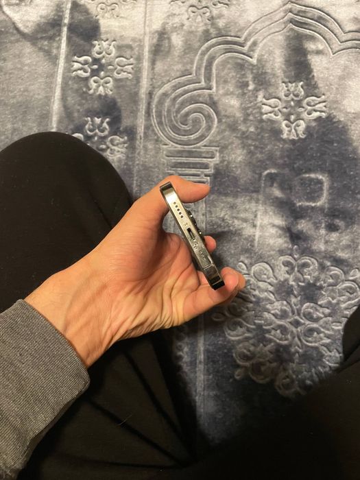 Iphonr 13 pro срочно