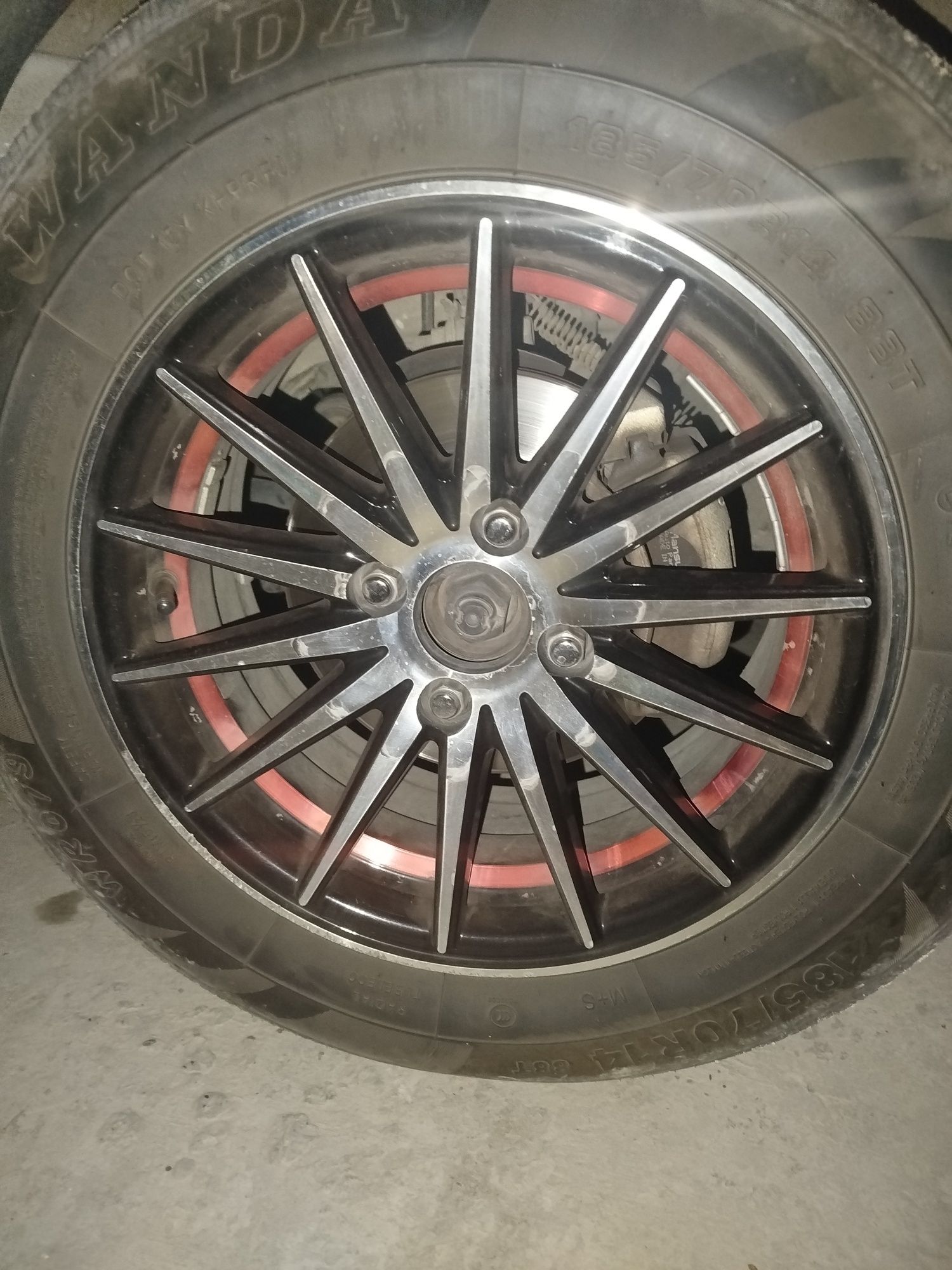 Saka diska sotiladi R14