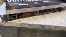 Procesor voce/instrumente Behringer FX2000 3D FX
529,00 RON
+89,00 RON