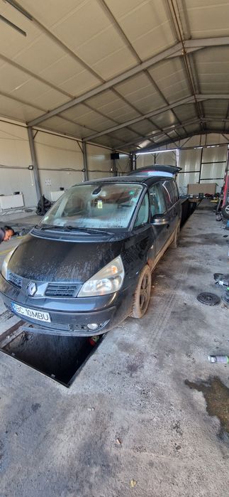 Dezmembrez Renault Espace 2.2 Diesel