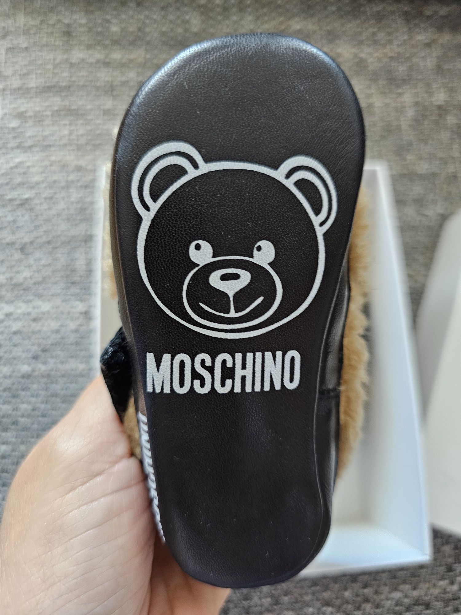 Pantofi bebelusi Moschino