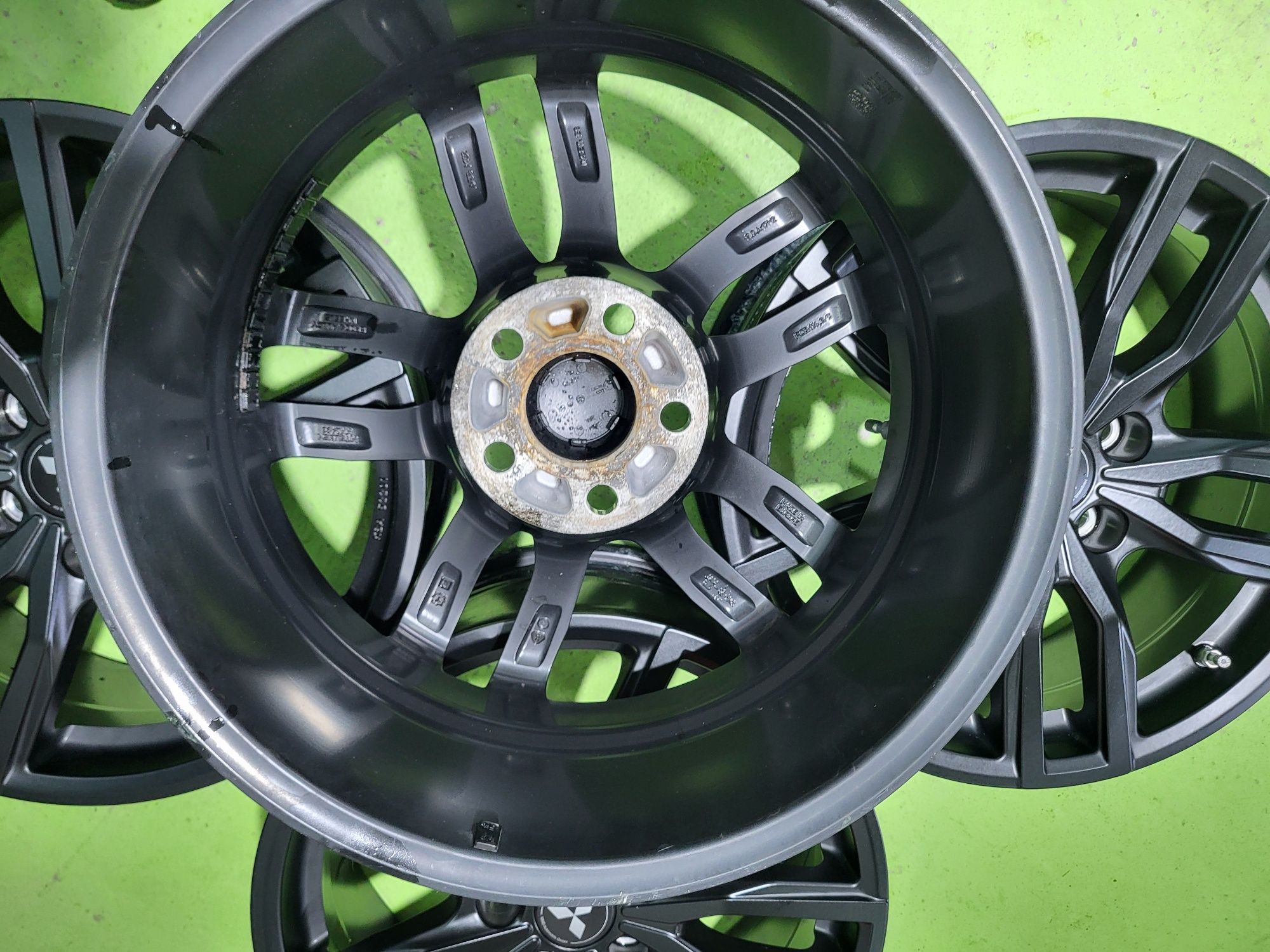 17 5x114.3 Mitsubishi лети джанти 5х114.3 мицубиши