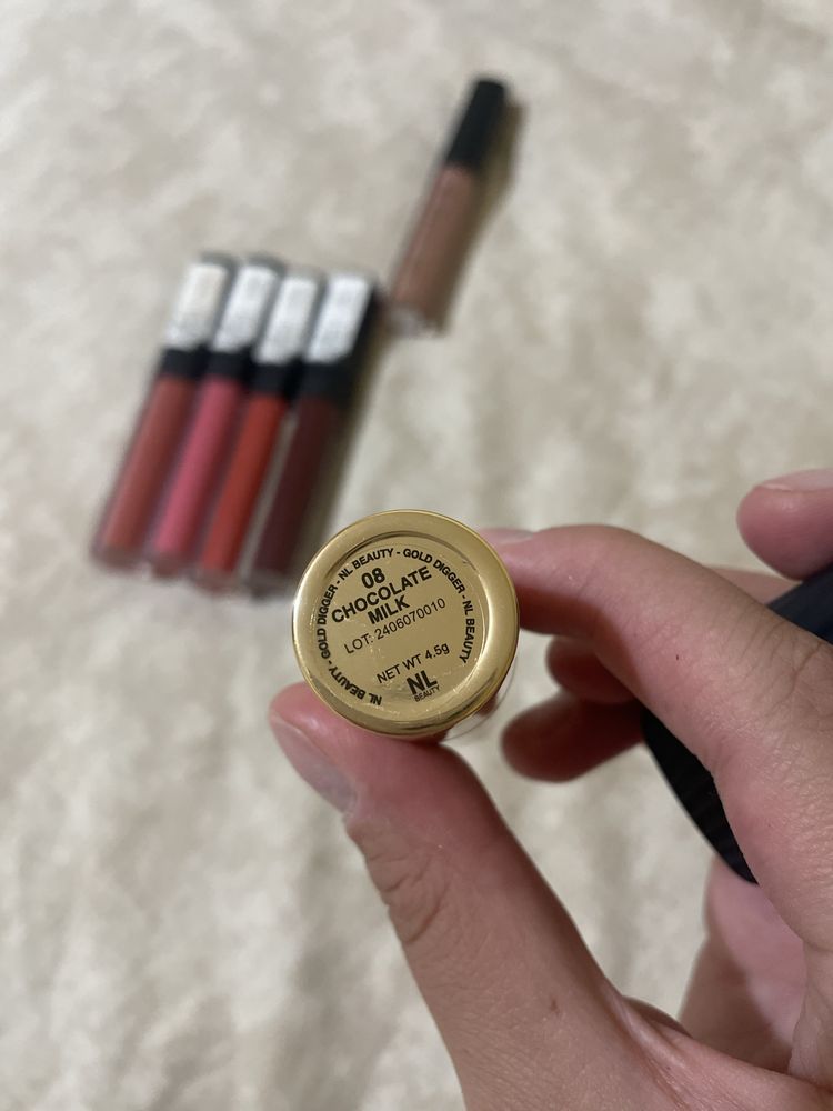 Матови червила Nl beauty