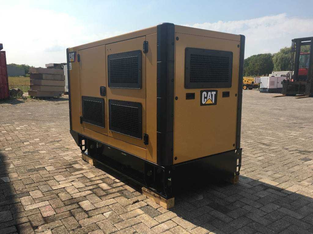 Generator Caterpillar 88 KW motor C4.4, Nou, garantie, super silentios