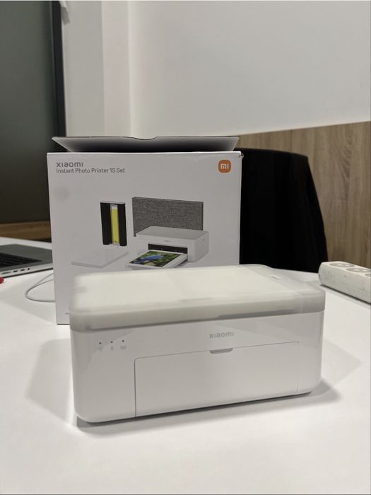 Продам новый фотопринтер  Xiaimi Instant Photo Printer 1S Set.