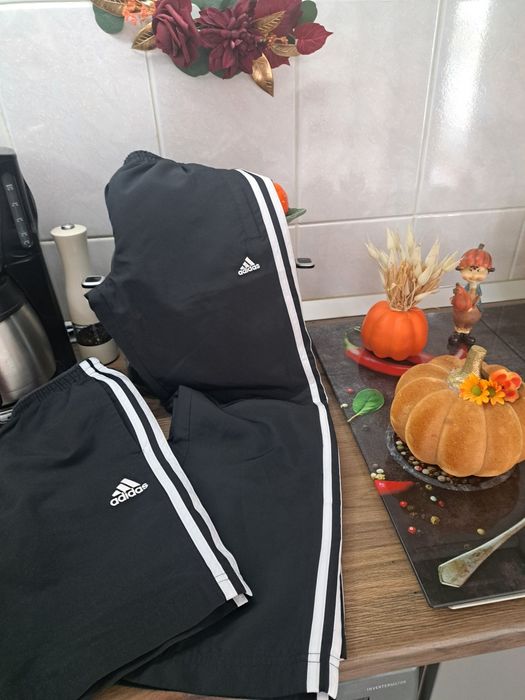 Pantaloni adidas pt fete mas 140