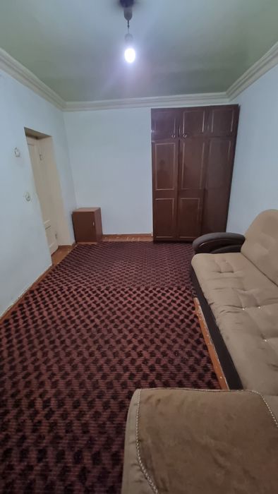 Срочно продам свою 1/1/4 квартиру в кирпичного доме на Дубовой