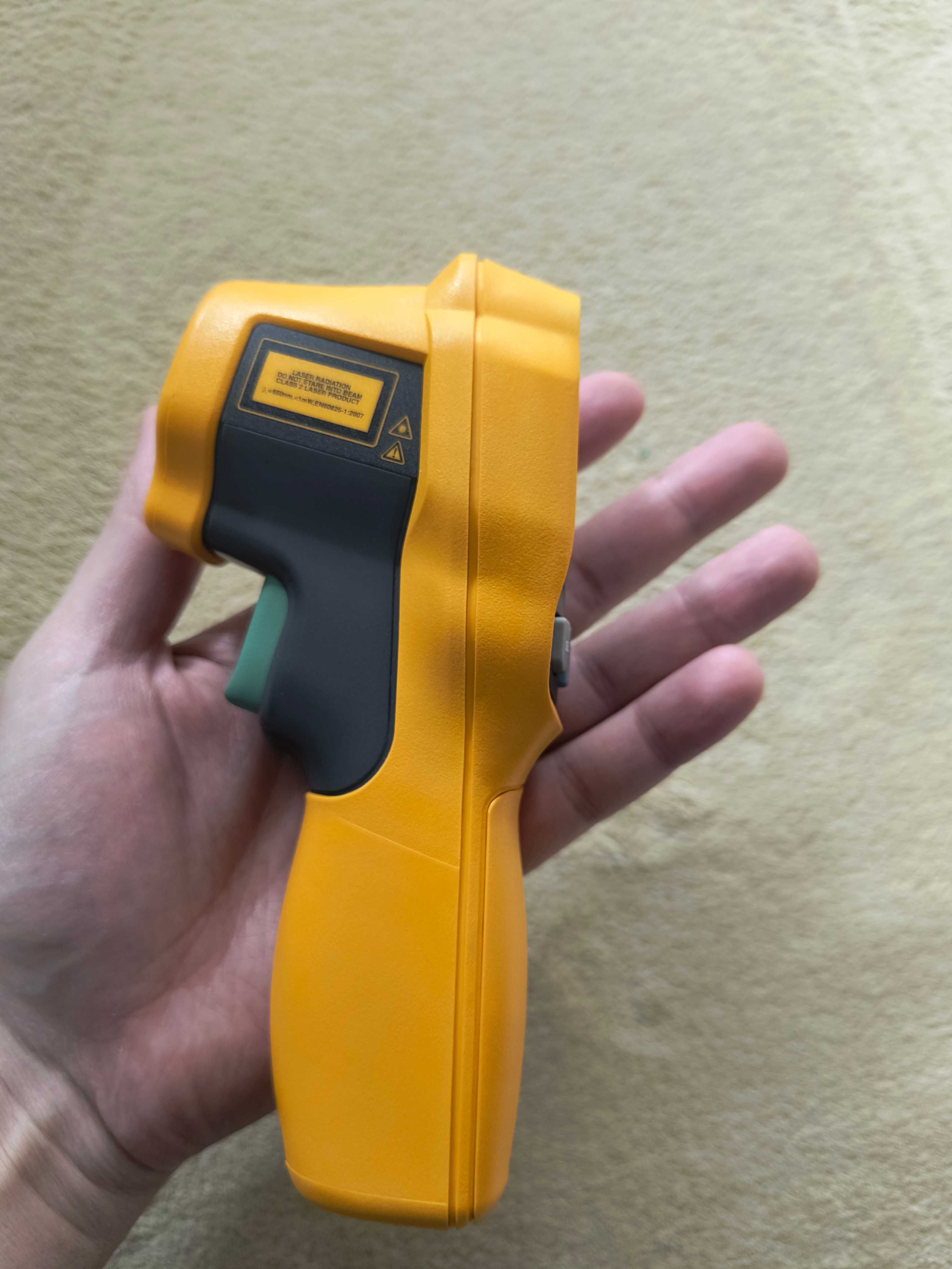 Fluke 62 MAX+ безконтактен IR термометър