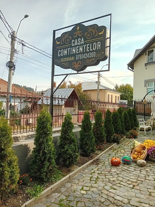 Casa Continentelor