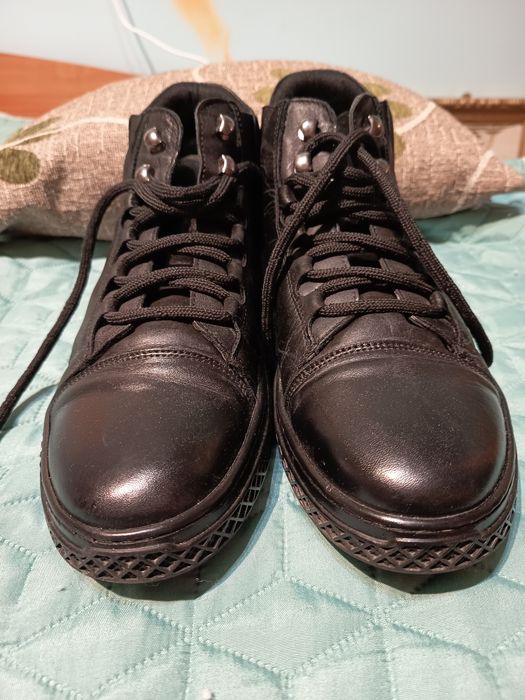 Мъжки боти от естествена кожа (набук)