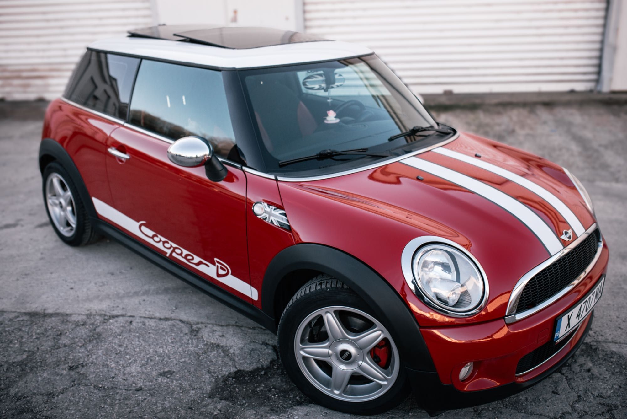 Продавам MINI COOPER D R56 1.6d