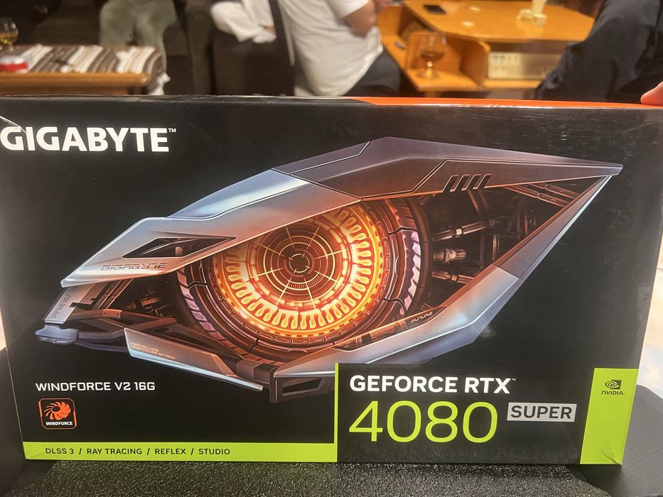 Placa video 4080 super windforce v2 16gb