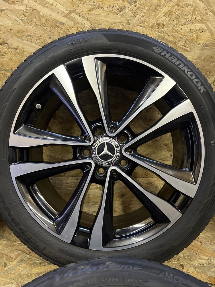 Se vand roti original Mercedes Benz A/C class R18 cu anv iarna