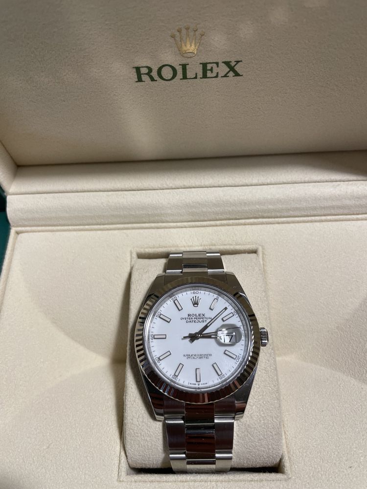 Часовник Rolex Datejust 41 White Index Dial