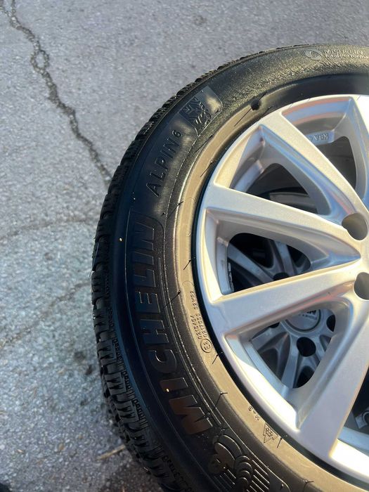Зимни гуми 215 60 16 Michelin Alpin 6 DOT 2722  6.5мм