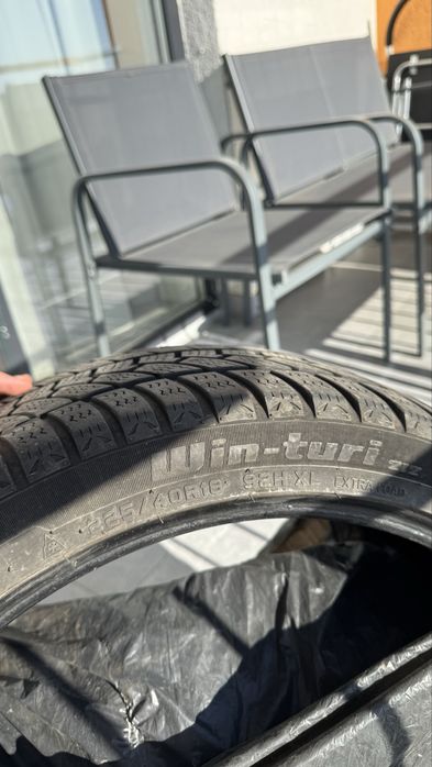 Anvelopa iarna 225/40/R18