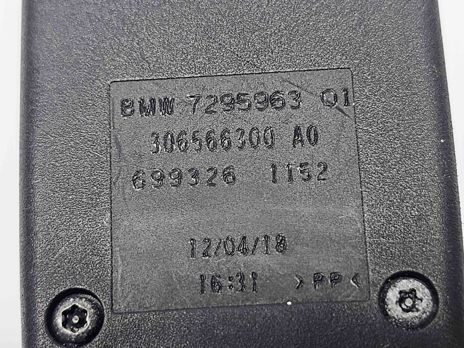 Capsa centura stanga fata Bmw X5 (E70) [Fabr 2007-2013] 7295963