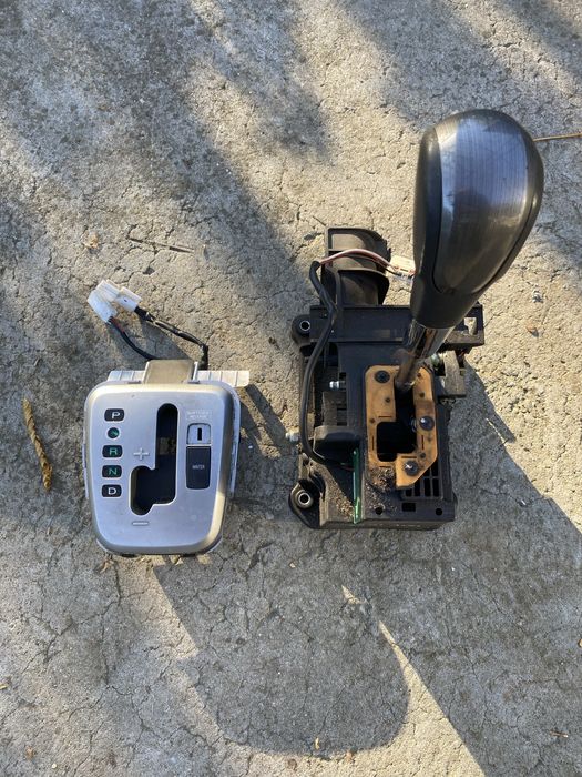 Лост за автоматик каптива 2.0дизел 2007г.