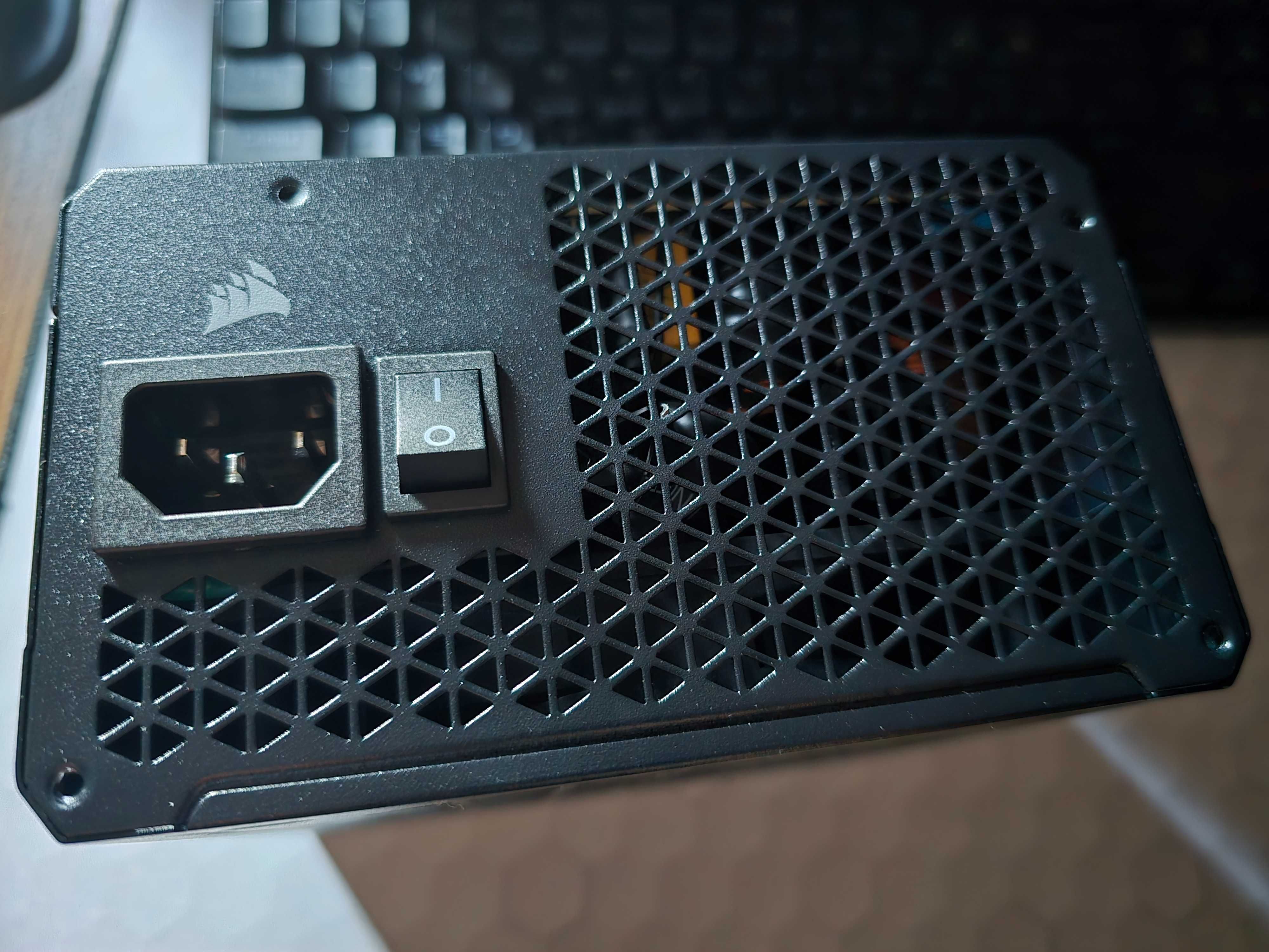 Corsair RM750e V2 Full Modulară 80+ GOLD
