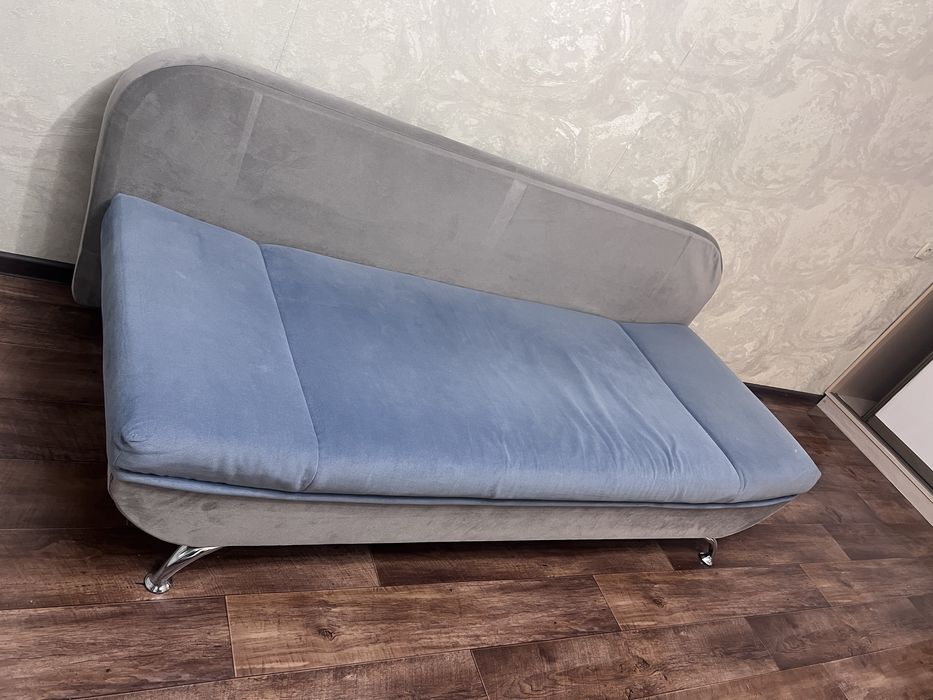 Продам Диван и мини диван в отличном состоянии