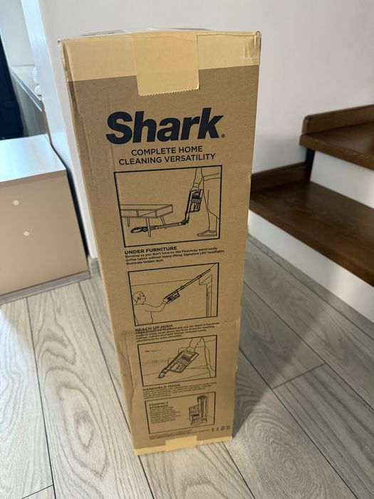 Aspirator Shark Stratos Pet pro model