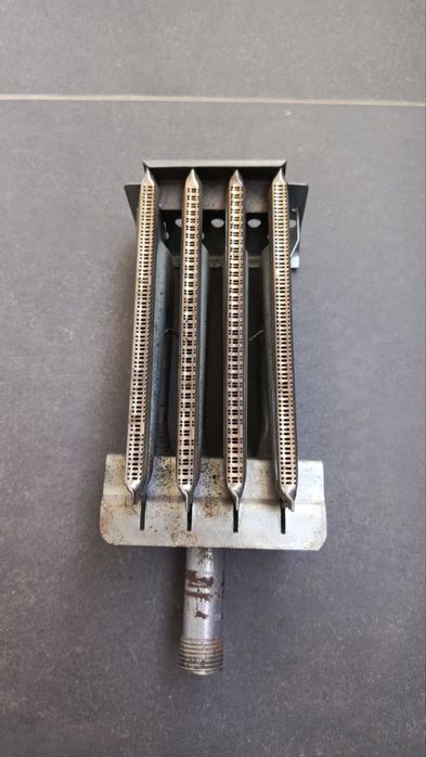 Эрон горелка сотилади