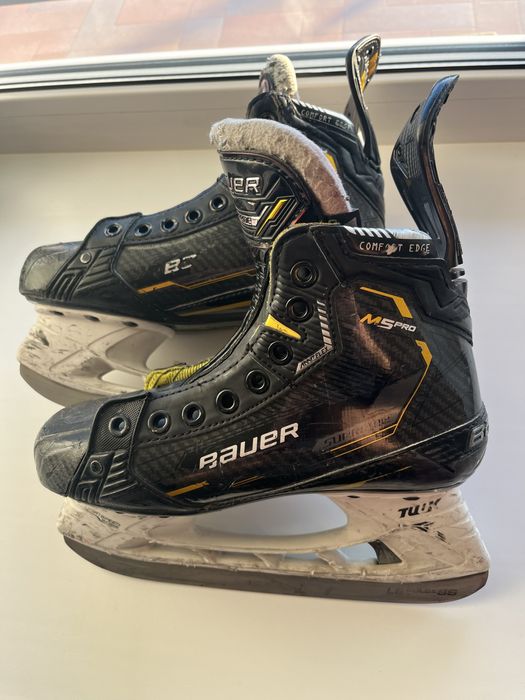 Продаются детские коньки