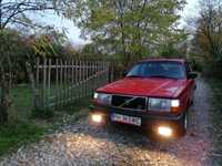 Volvo 245 - B200F red block