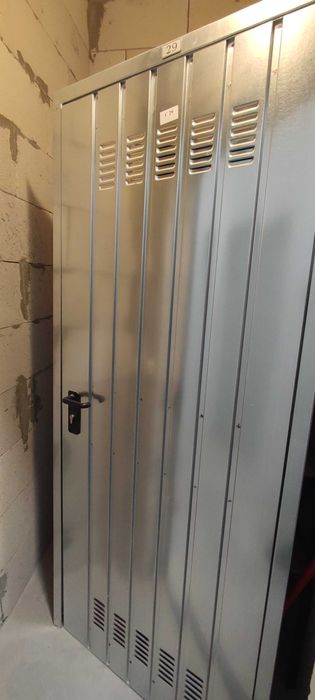 Метална врата мазе