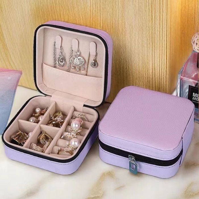 Шкатулки для украшения