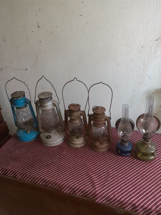 Стари газови лампи и фенери
