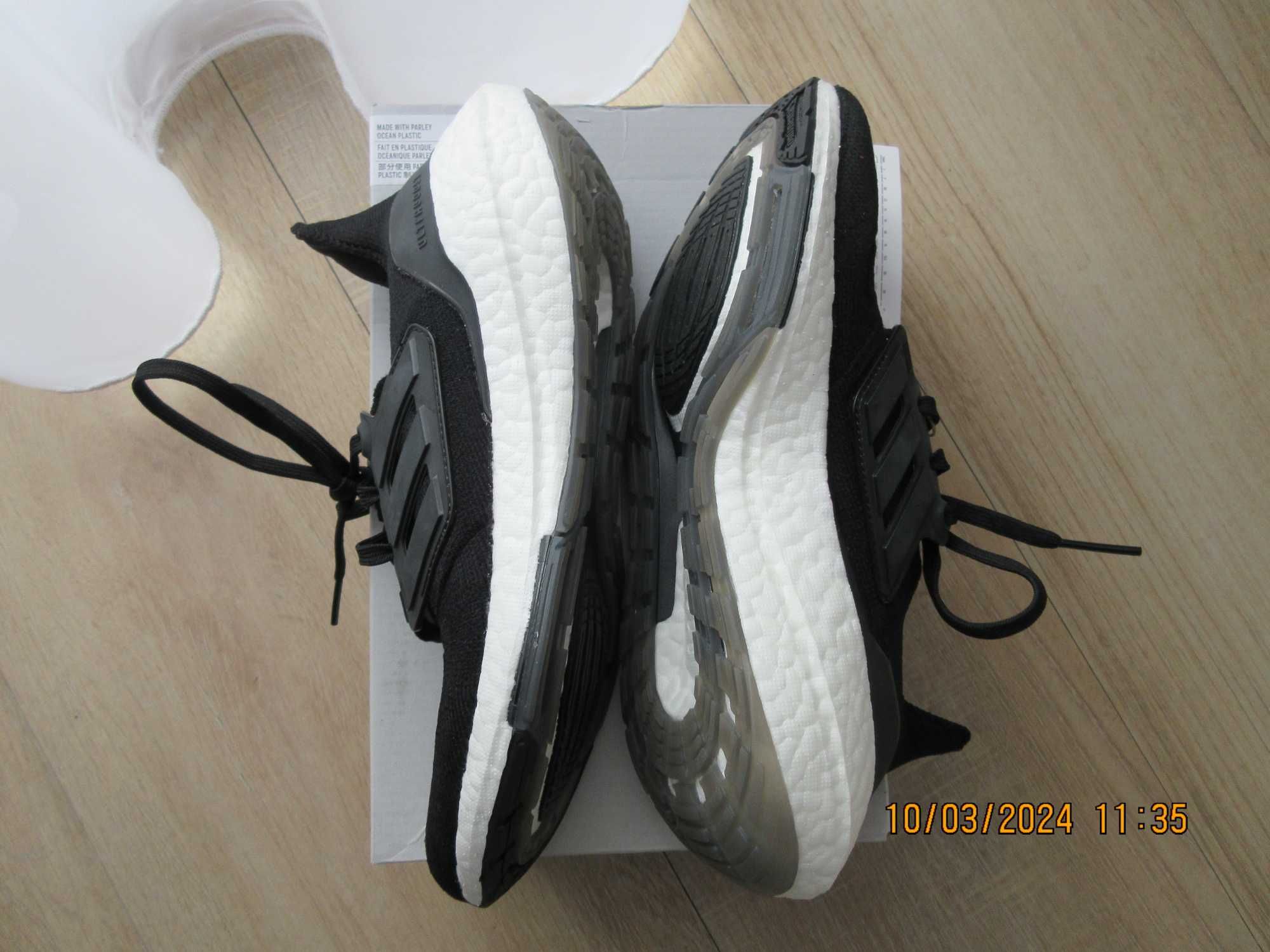 Adidas Ultraboost 22 J 37 1/3