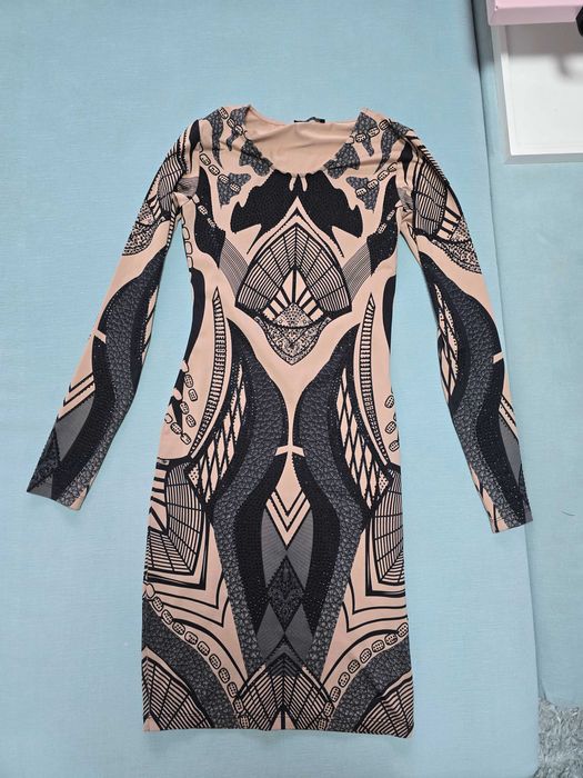 Нова дамска рокля с камъни