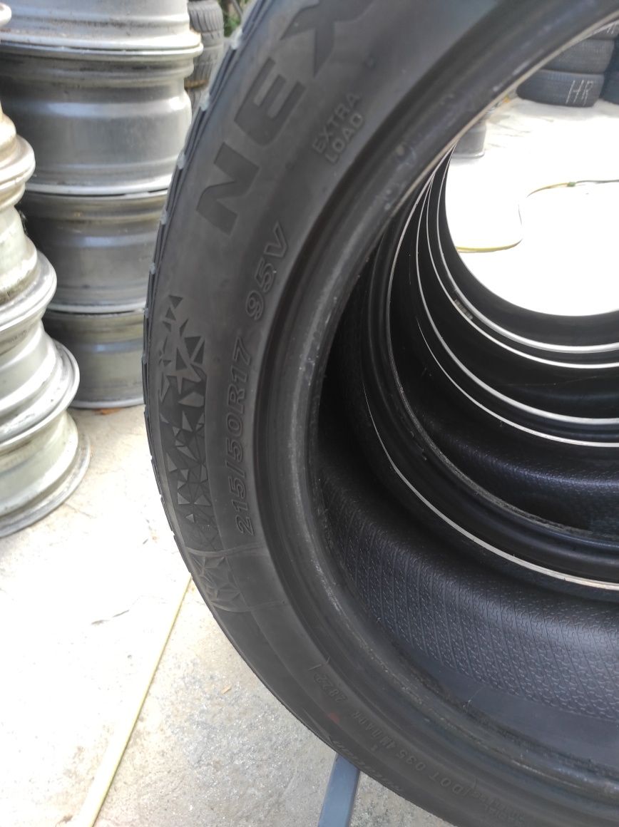 215/50/17 Michelin/Nexen