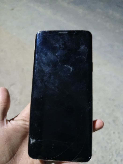 Samsung s9+ kafolat bor
