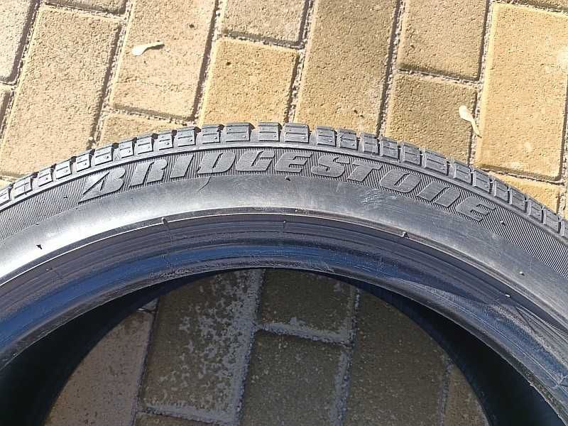 ОДНА шина 215/45 R17 - "Bridgestone Turanza ER30" (Франция), летняя.