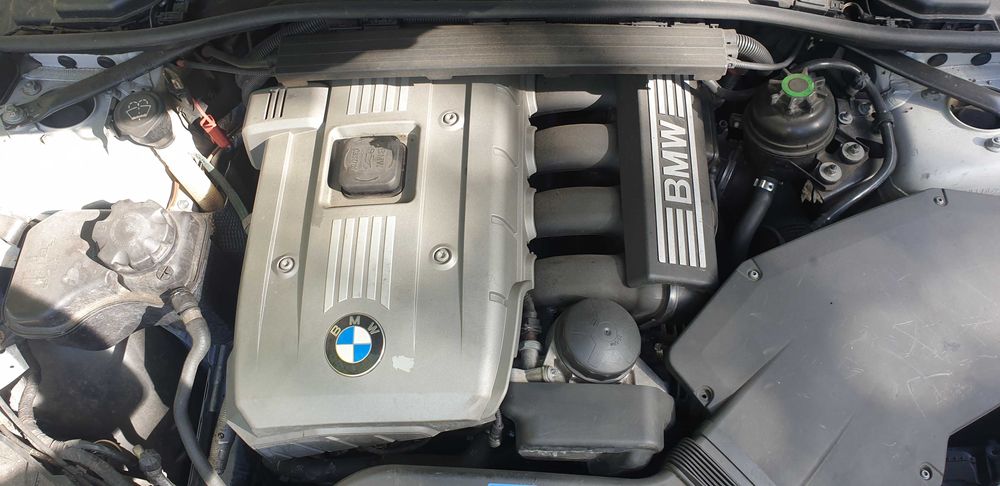 На части BMW E91 330i 258 // БМВ Е91 330и 258