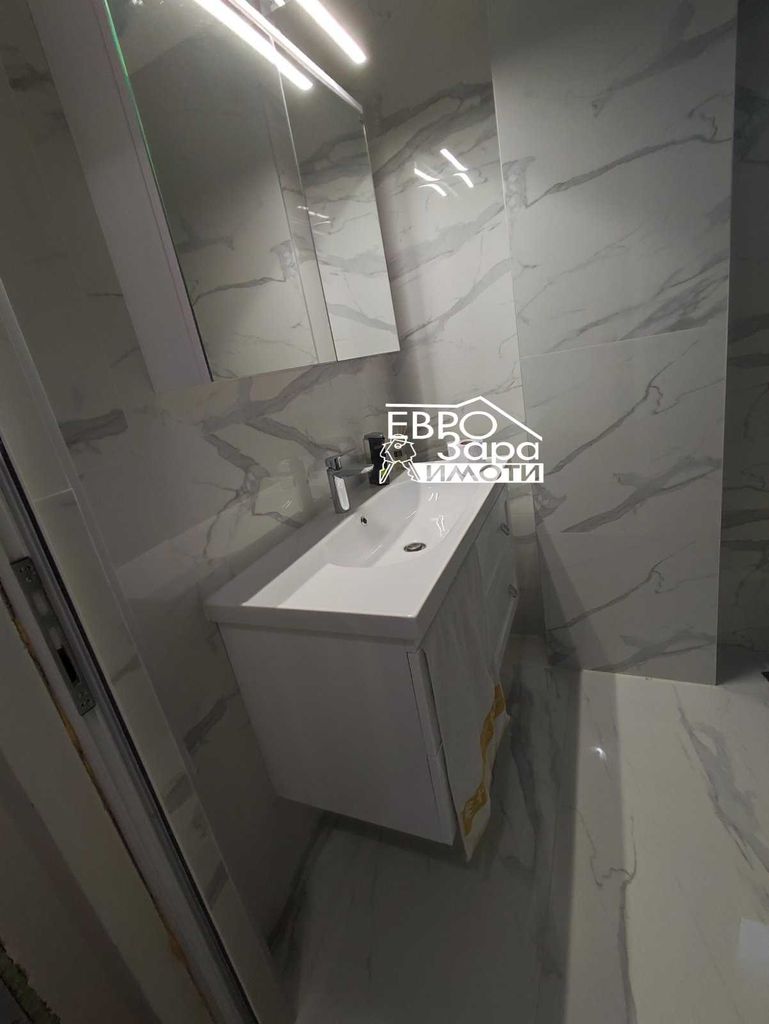 Продава се Къща в Стара Загора, Кольо Ганчев - 260 кв.м за 866 €/кв.м - Снимка #18